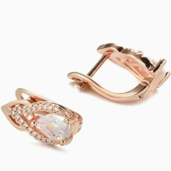 18k Gold Plated Water Drop Diamond Earrings - Picture 2 of 6